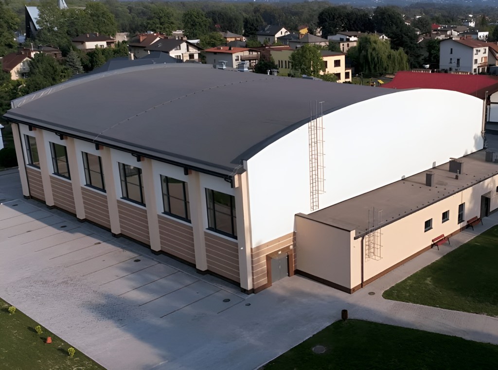 Sala gimnastyczna w Kętach Podlesiu