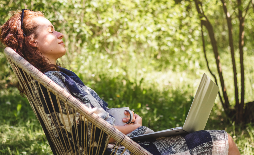 Architektura wellbeing: jak projektować hotele i biura wspierające zdrowie użytkowników